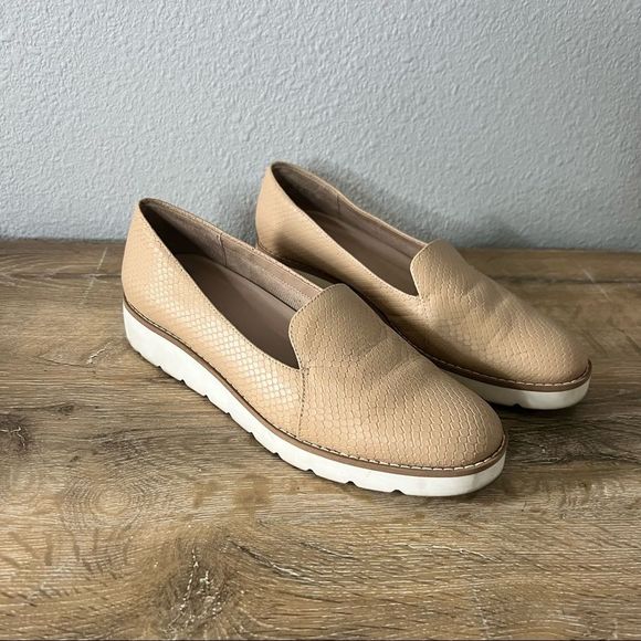 Preston & York Shoes - Preston & York Cream Tan Slip on Sneaker Shoes 9.5